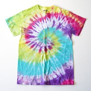 Rainbow Swirl Colorful Tie Dye Short Sleeve Tee Shirt T-Shirt Small Purple Pink
